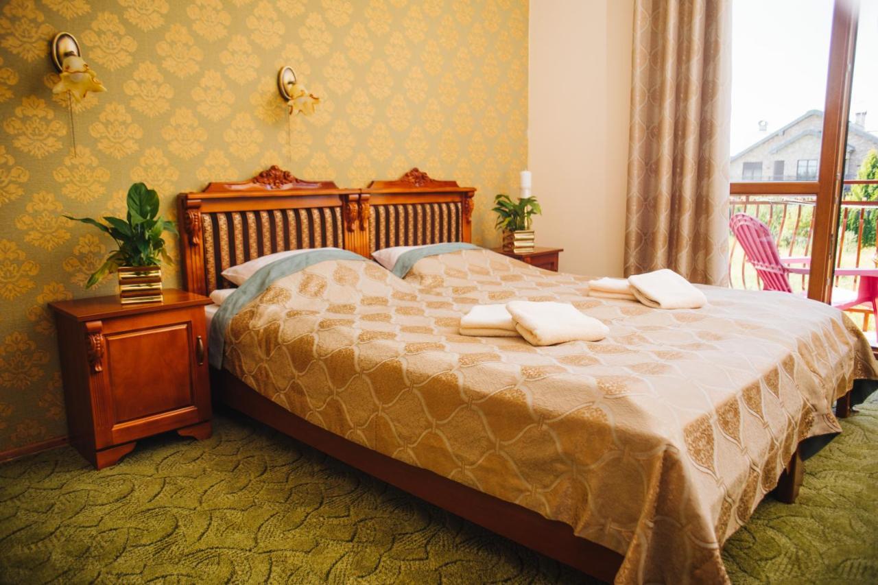 Dworek Bursztynowy Karwia Exterior foto